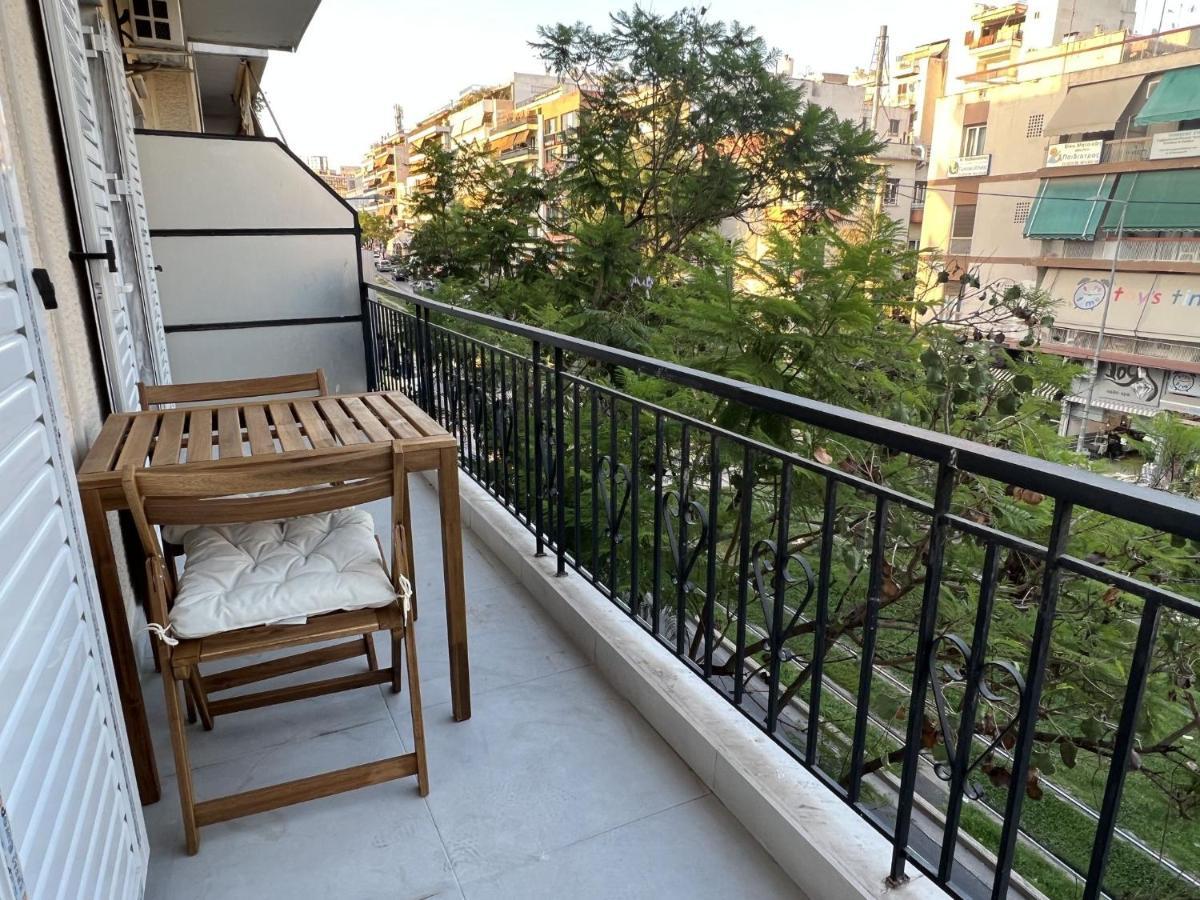 Comfy Apartment In Nea Smirni Athens Exterior photo